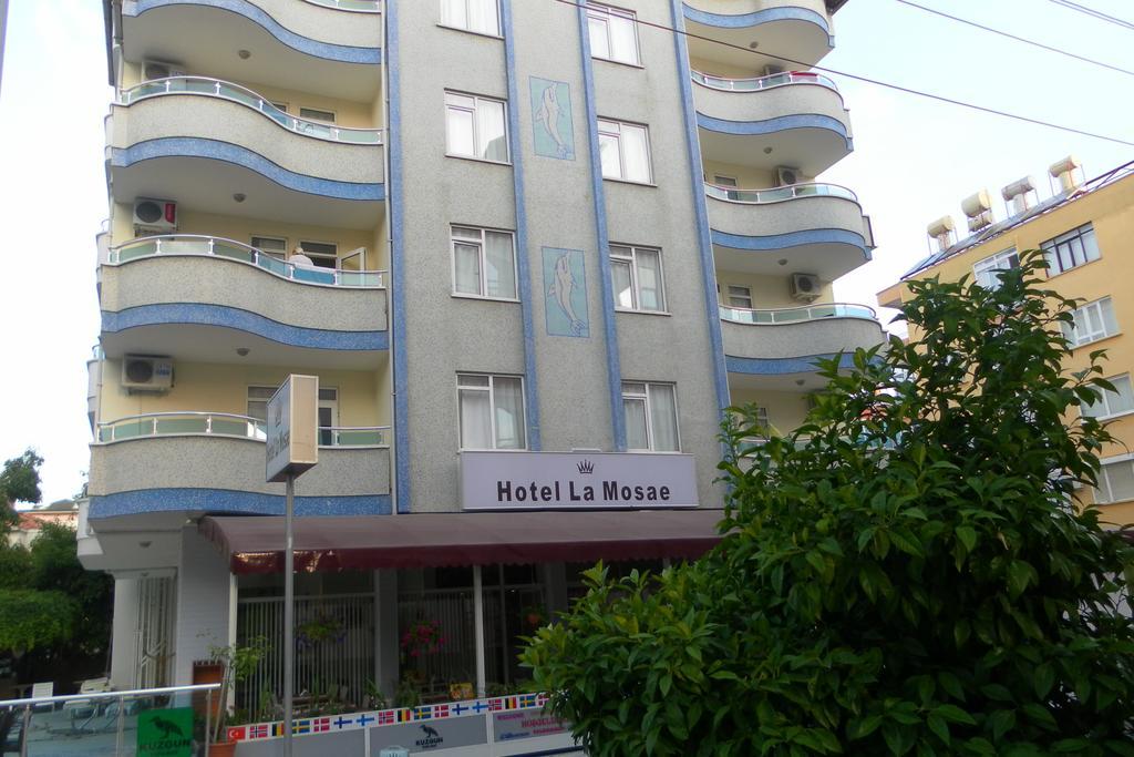 אלאניה Hotel La Mosae מראה חיצוני תמונה