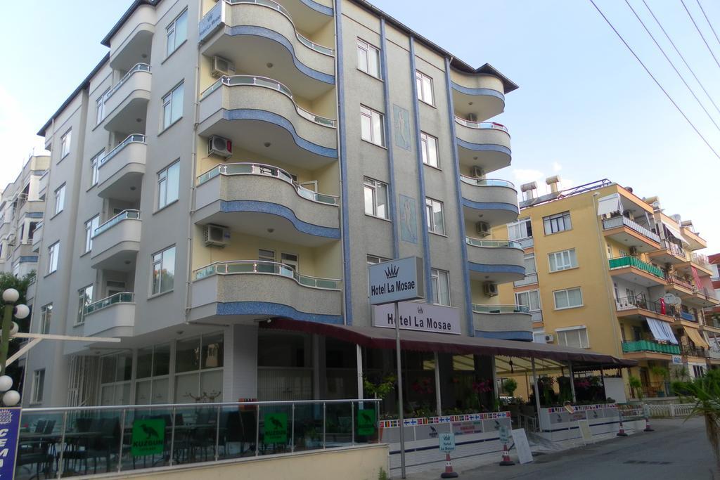 אלאניה Hotel La Mosae מראה חיצוני תמונה