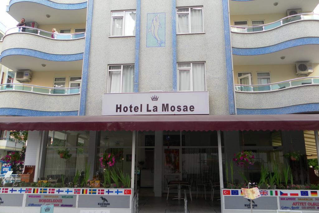 אלאניה Hotel La Mosae מראה חיצוני תמונה