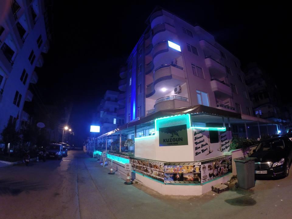 אלאניה Hotel La Mosae מראה חיצוני תמונה