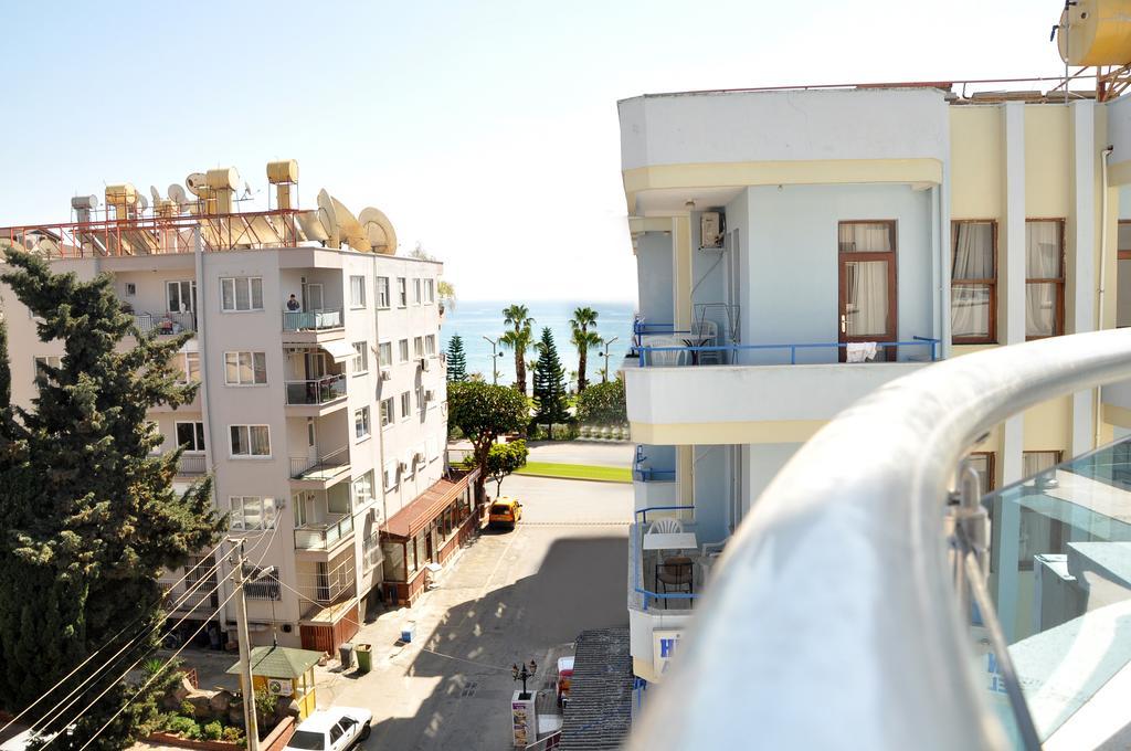 אלאניה Hotel La Mosae חדר תמונה